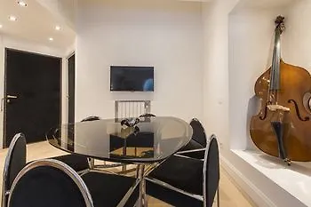 Bnbutler - Broletto Otel 2*